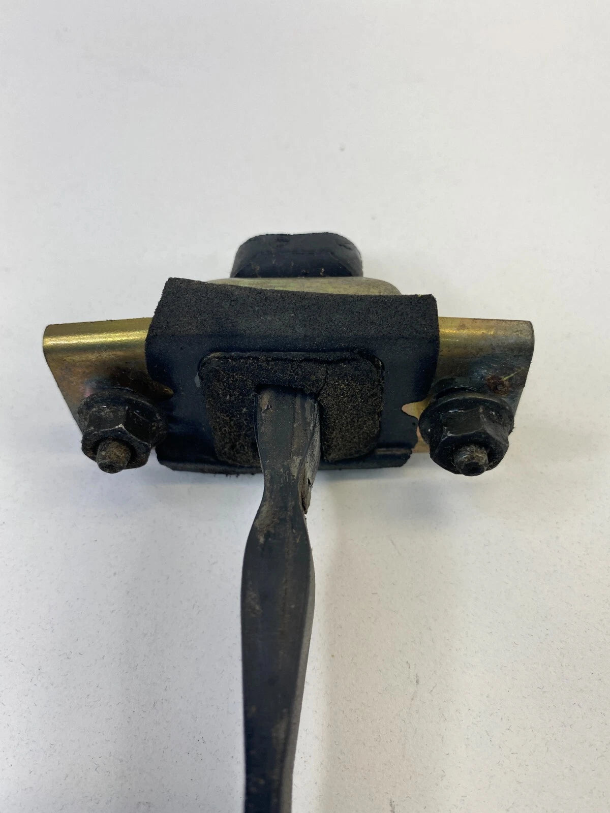 1997-2001 TOYOTA CAMRY SEDAN REAR RIGHT SIDE DOOR CHECK STOPPER HINGE DETENT OEM