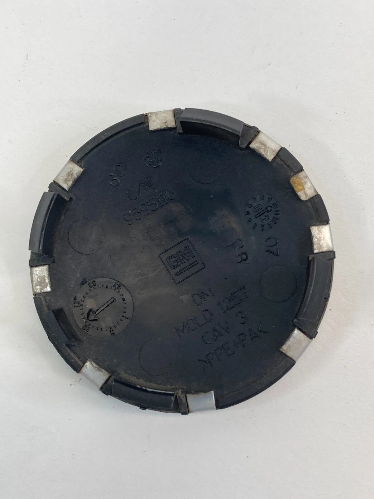 2009 2010 2011 2012 CHEVROLET TRAVERSE WHEEL RIM CENTER CAP HUB CAP 9595116 OEM