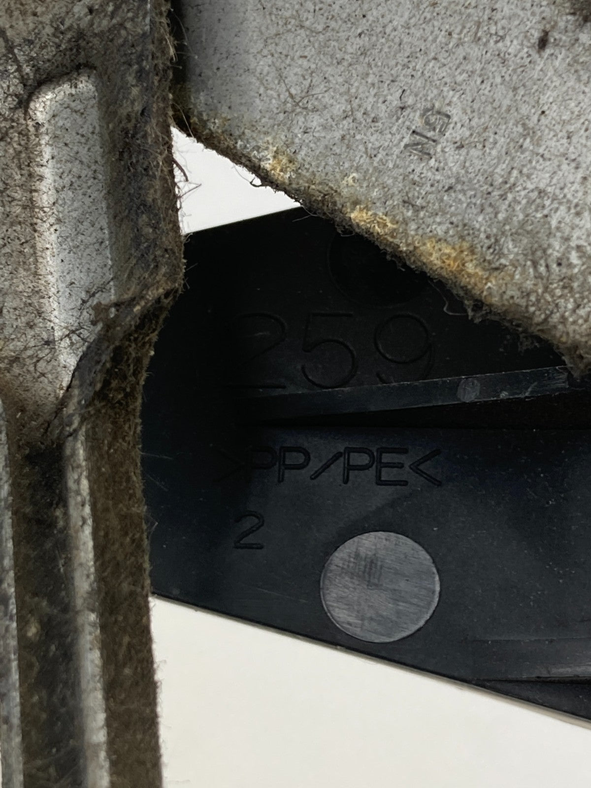 2007-2017 Jeep Patriot Front Windshield Wiper Motor w/ Linkage 04879432AG OEM