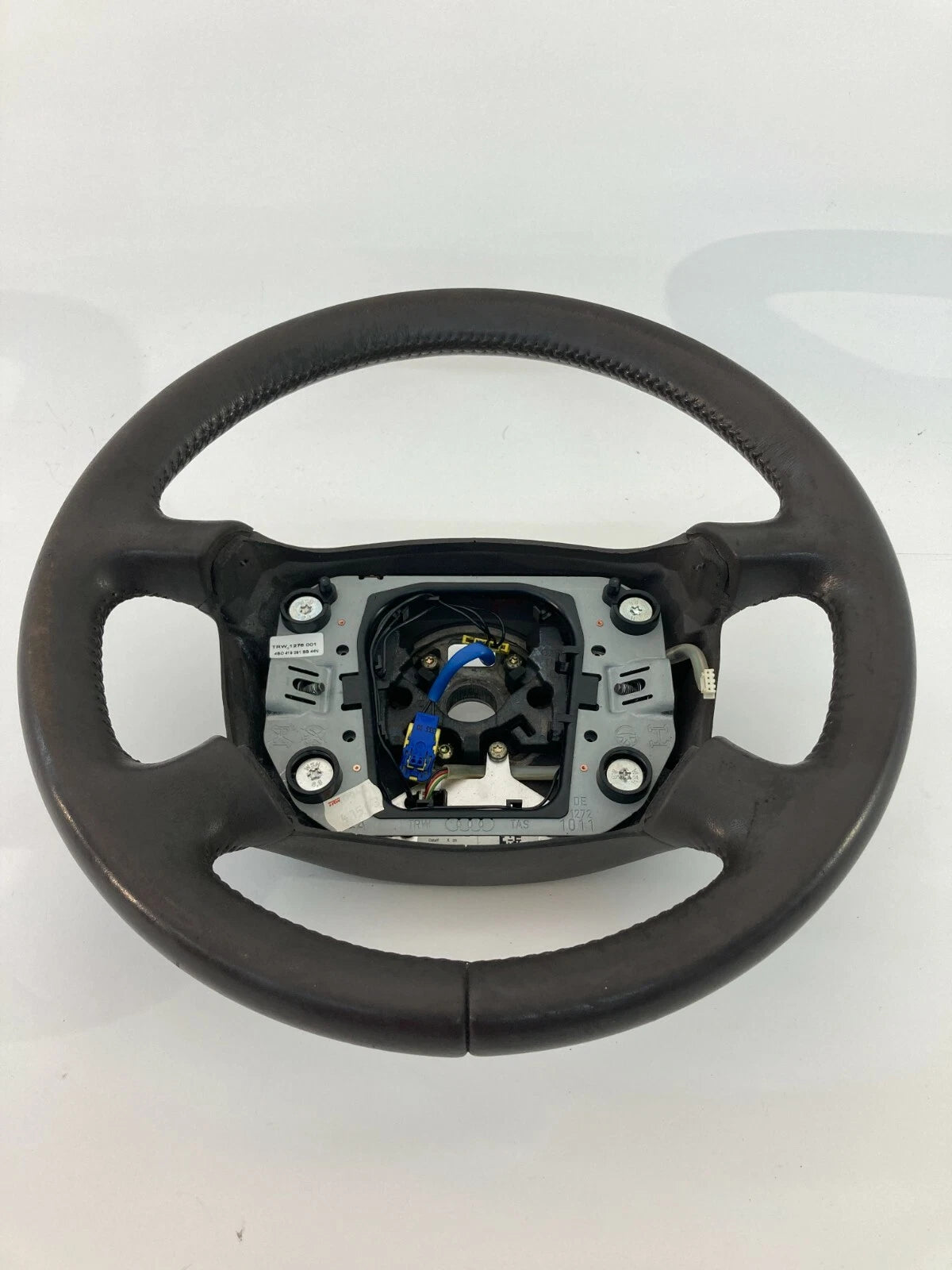 00 01 Audi A6 Quattro 00 01 Audi A6 2.8L V6 Sedan Steering Wheel Assembly OEM