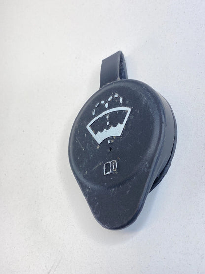 1997-2005 BUICK CENTURY WINDSHIELD WASHER FLUID RESERVOIR CAP LID COVER OEM