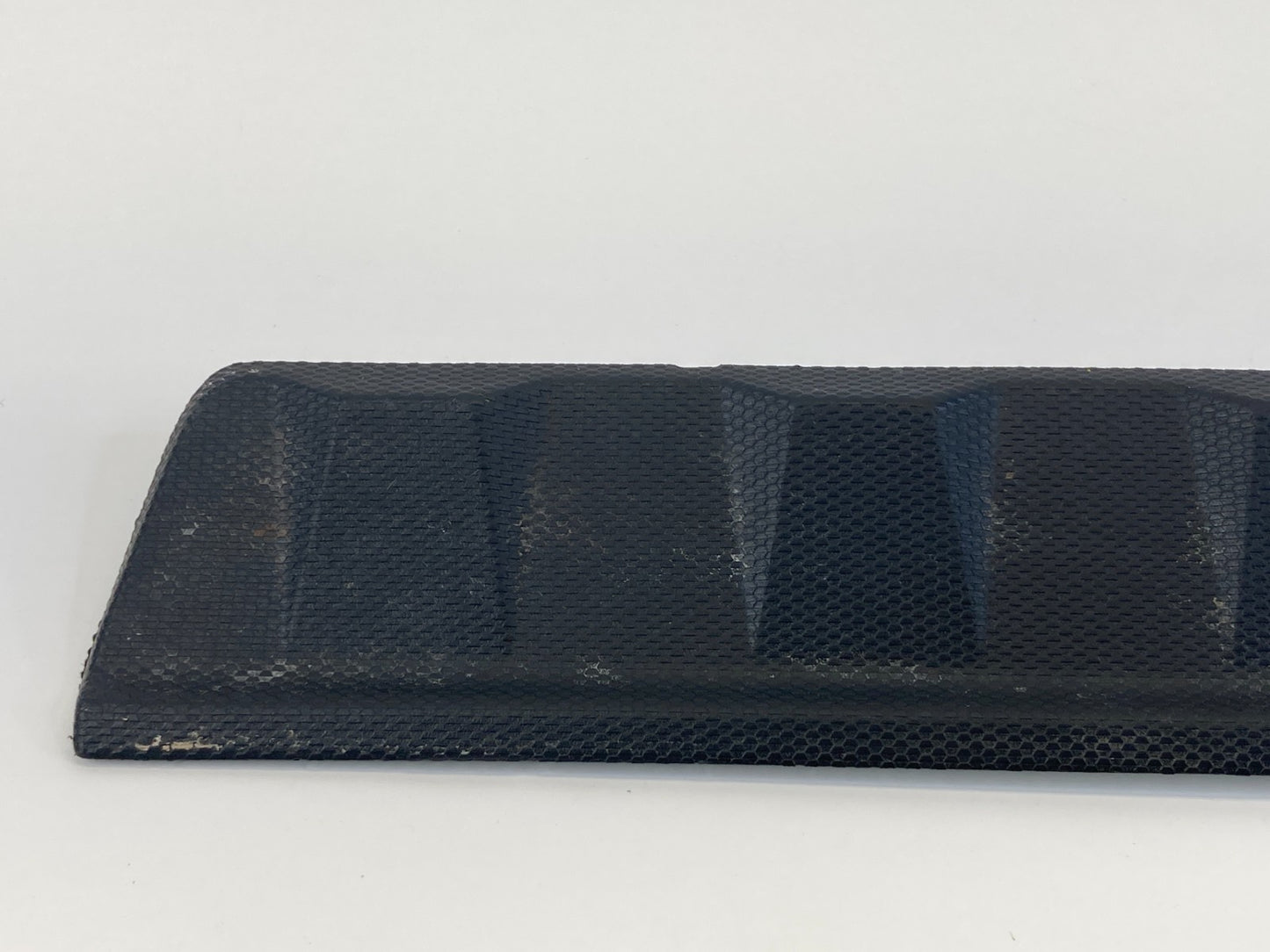 2010-2017 Chevrolet Equinox Front Left Side Door Sill Scuff Plate Cover Trim OEM