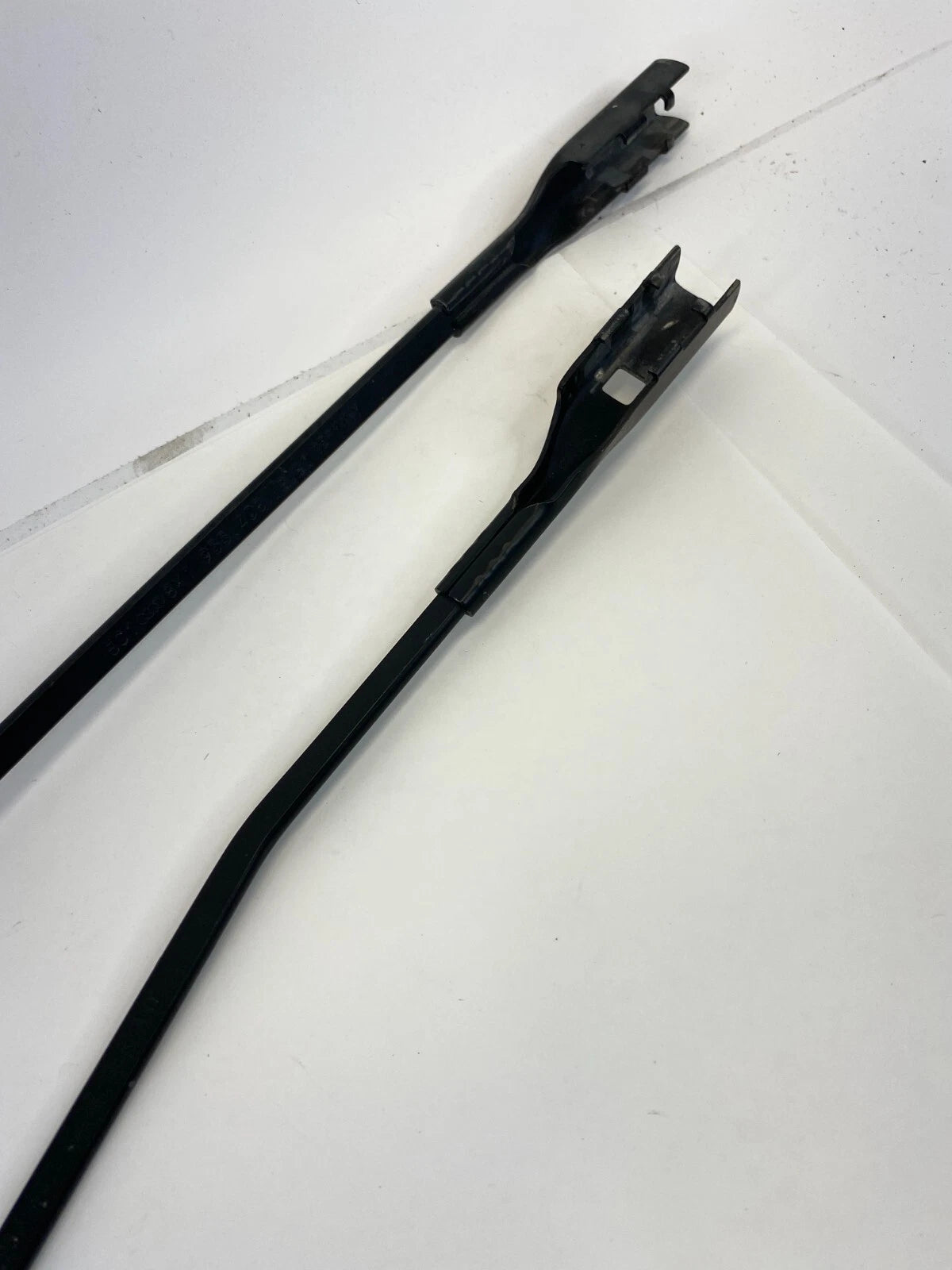 2009-2016 AUDI A4 QUATTRO FRONT WINDSHIELD WIPER ARM PAIR LH RH OEM 8K1-955-407