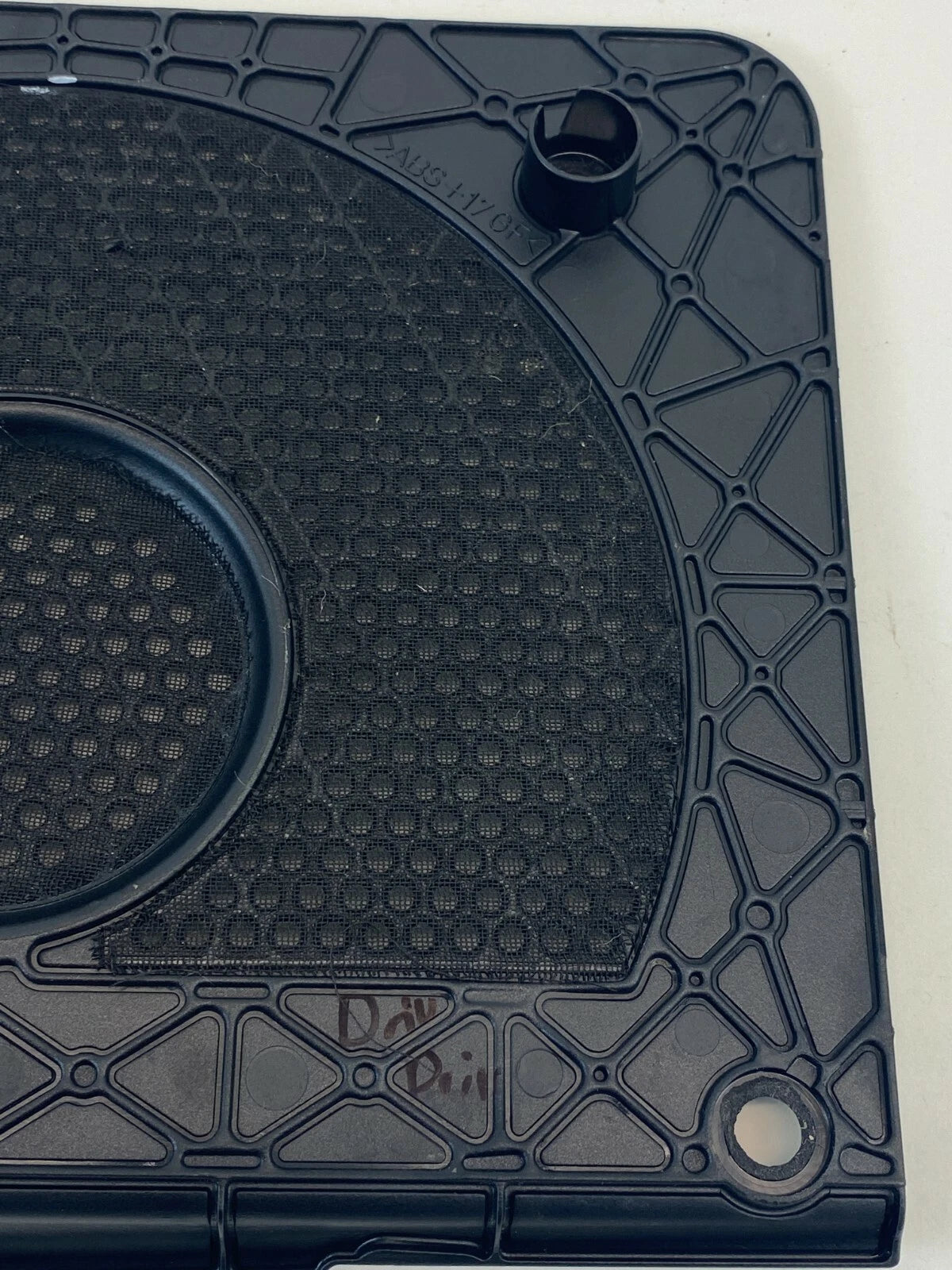 2004 2005 BMW 545I UNDER LEFT DRIVER SEAT SPEAKER WOOFER COVER PANEL TRIM GRILLE