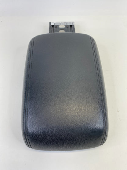 2012-2014 Ford Focus Sedan Center Console Lid Armrest Arm Rest 1545977X-02-CB