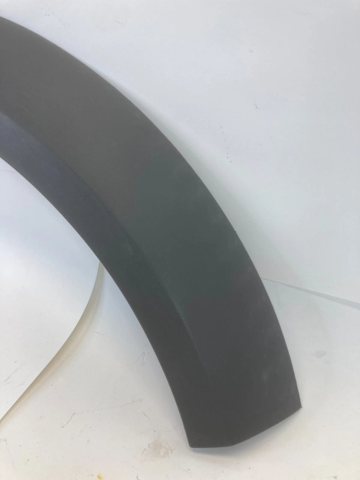 2002-2008 MINI COOPER BASE HATCHBACK REAR LEFT WHEEL ARCH COVER MOLDING OEM