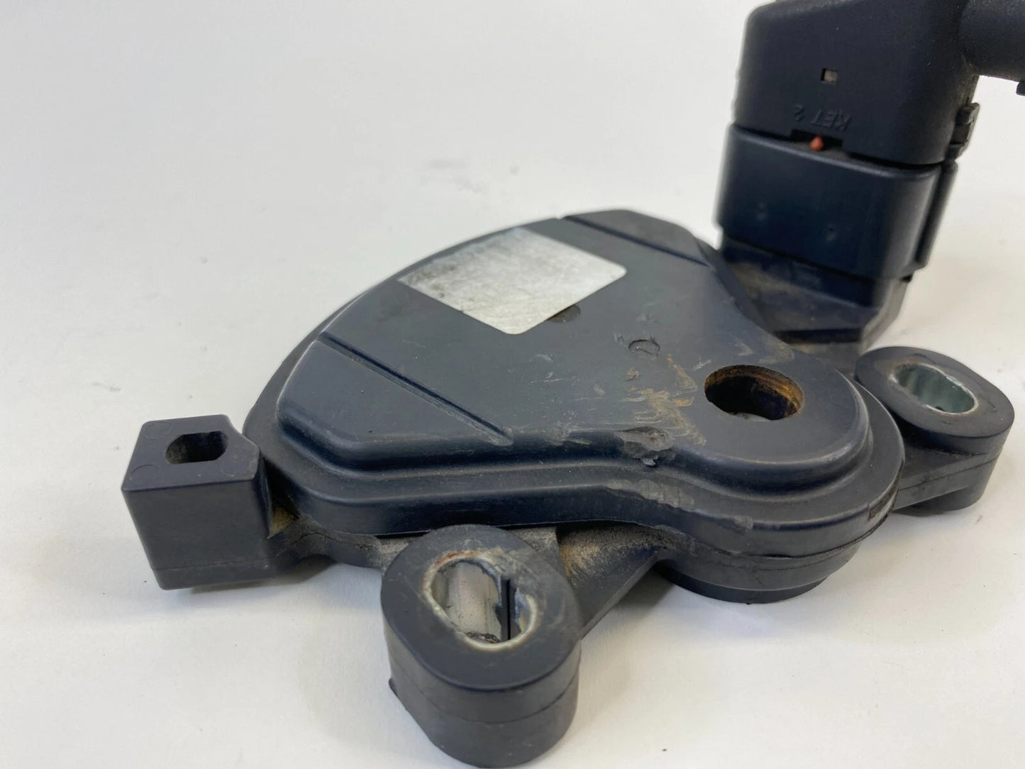 1999-2010 HYUNDAI SONATA 2.4L 16V GEAR POSITION SENSOR NEUTRAL SAFETY SWITCH OEM