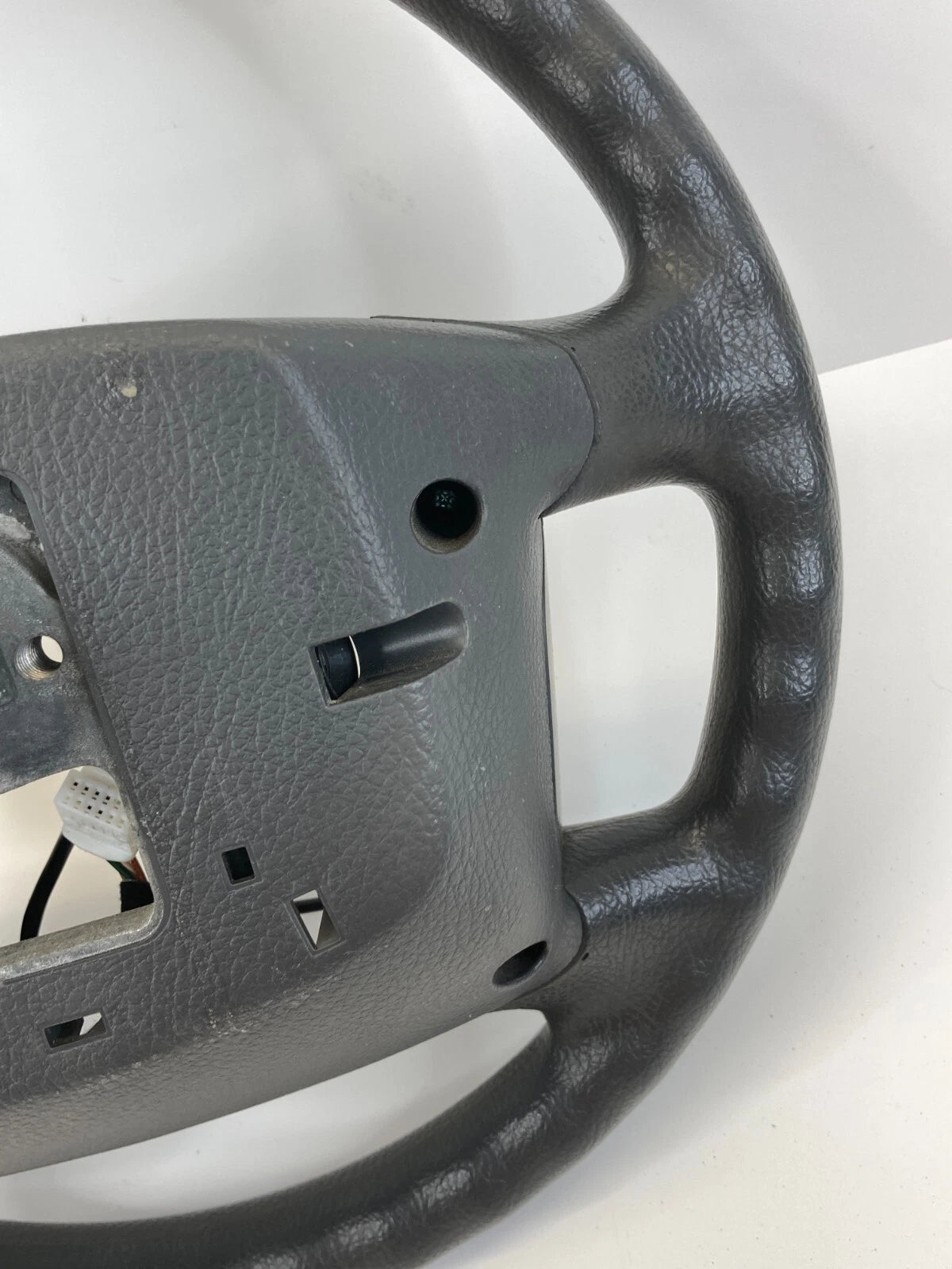 2009 KIA BORREGO LX SPORT STEERING WHEEL W/ CRUISE CONTROL ASSY 56130-2J100 OEM