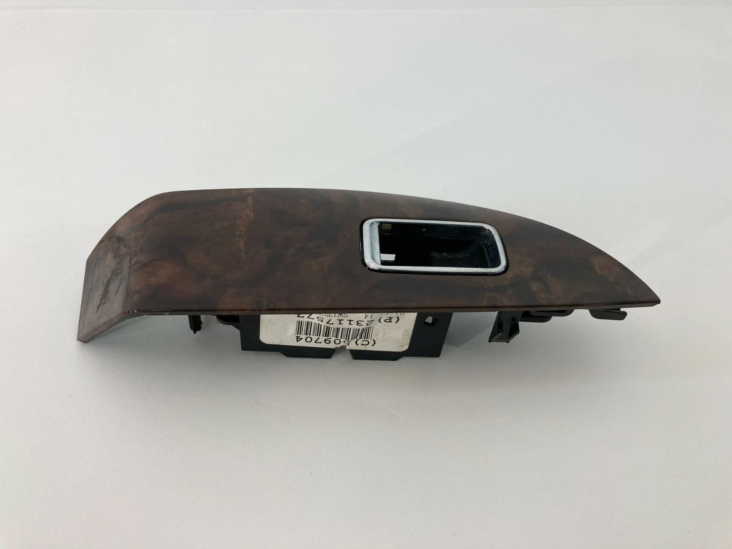 2014 2015 CHEVY IMPALA REAR RIGHT SIDE DOOR WINDOW SWITCH BEZEL TRIM 23117577