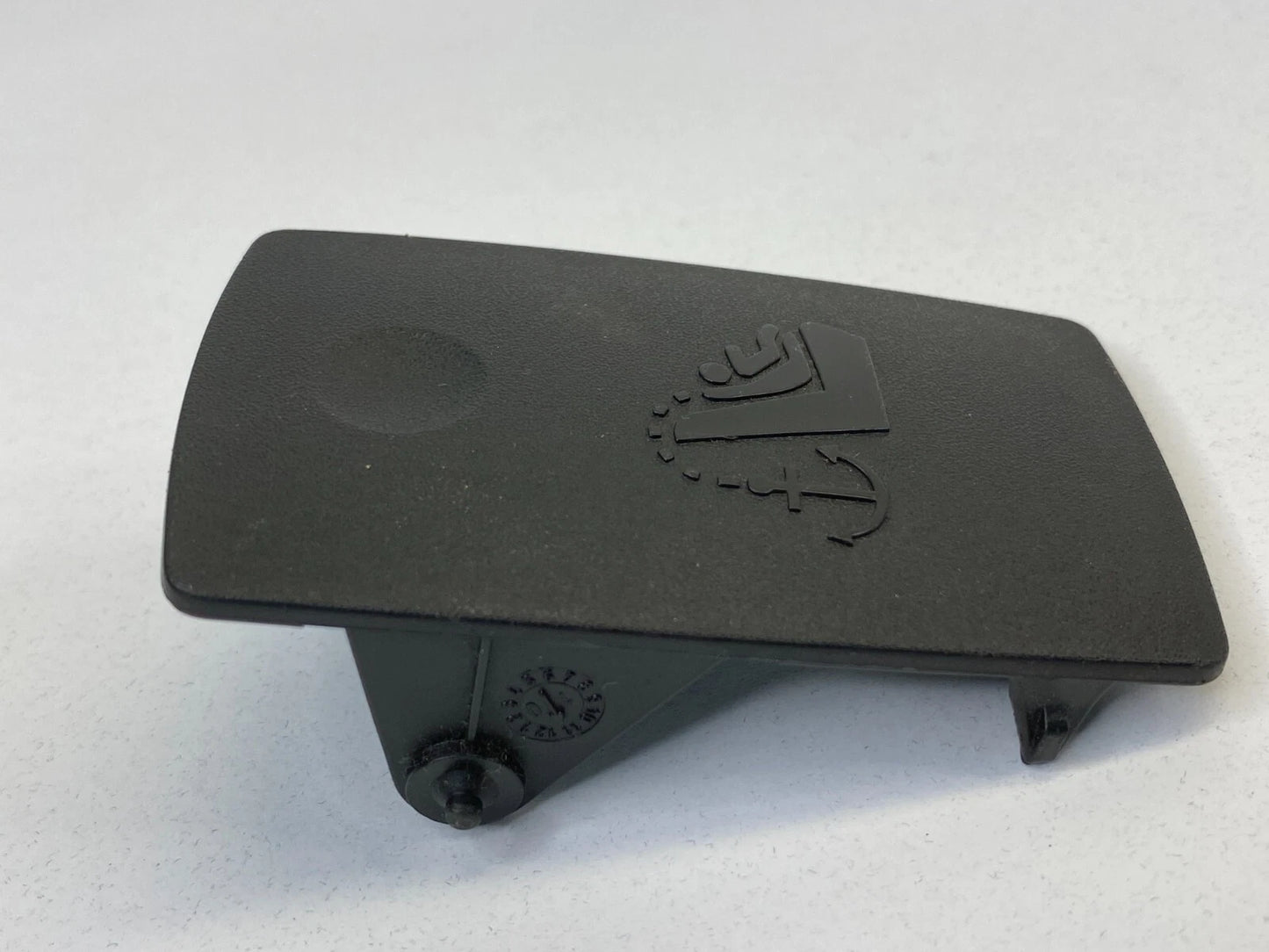 2011-2017 BUICK REGAL REAR DECK CHILD SEAT LOWER ANCHOR COVER TRIM OEM