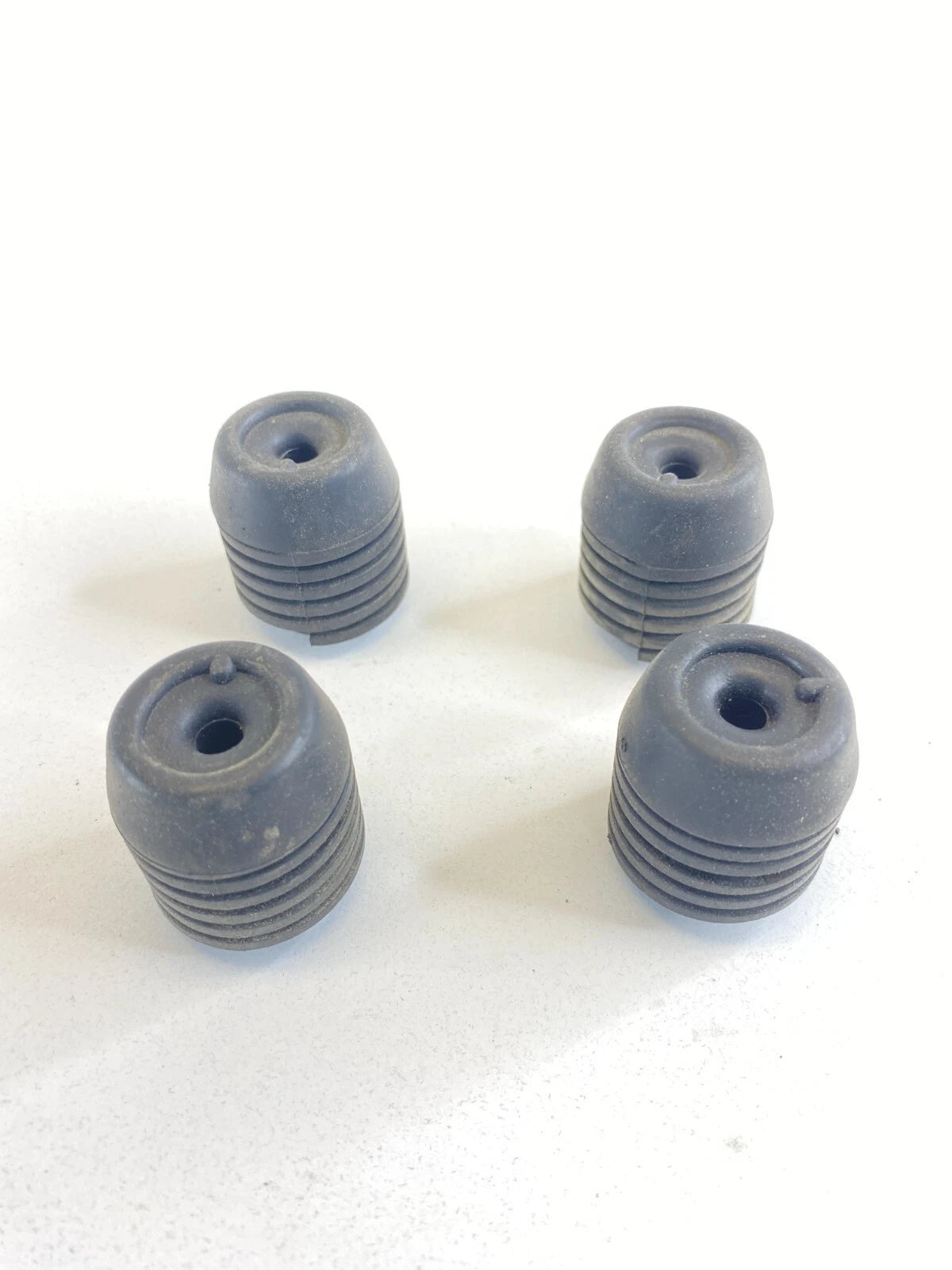 2010 2011 2012 HYUNDAI SANTA FE FRONT HOOD STOPPER ADJUSTMENT RUBBER SET OF 4