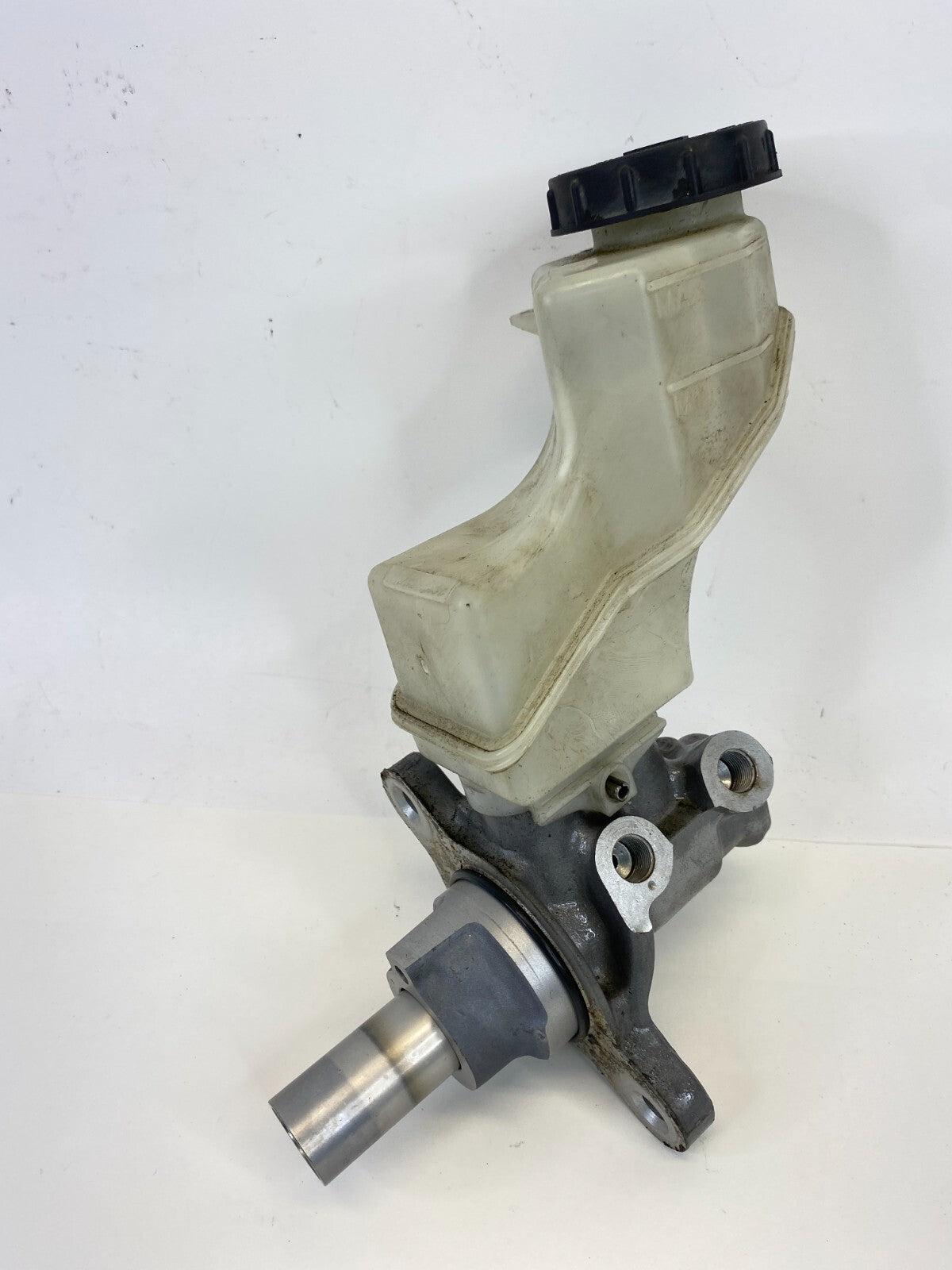 2007-2012 Nissan Altima 2.5L Sedan Brake Master Cylinder w/ Reservoir & Cap OEM