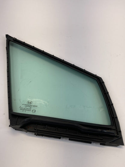 2013-2015 Honda Civic LX Sedan Front Left Door Corner Window Glass 73375-TS6