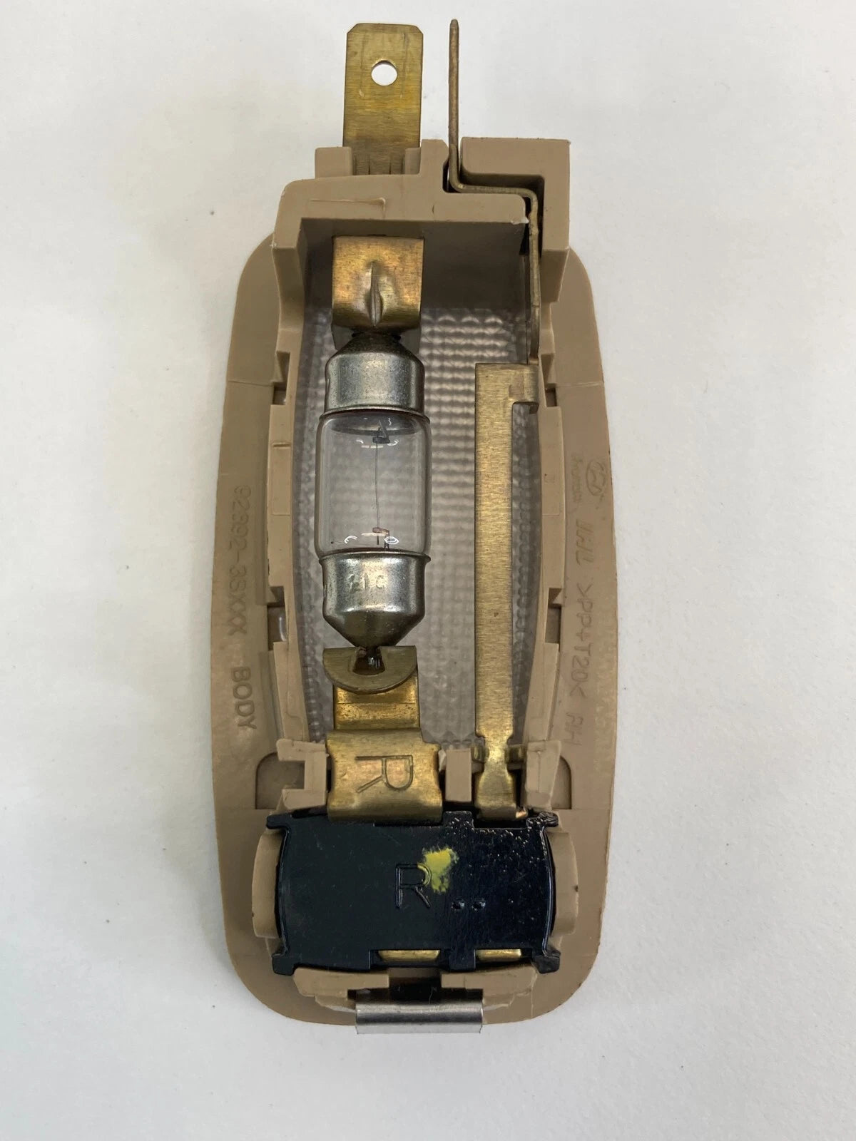 11-14 HYUNDAI SONATA ROOF RIGHT SUNVISOR SUN VISOR VANITY LIGHT LAMP 92892-3SXXX