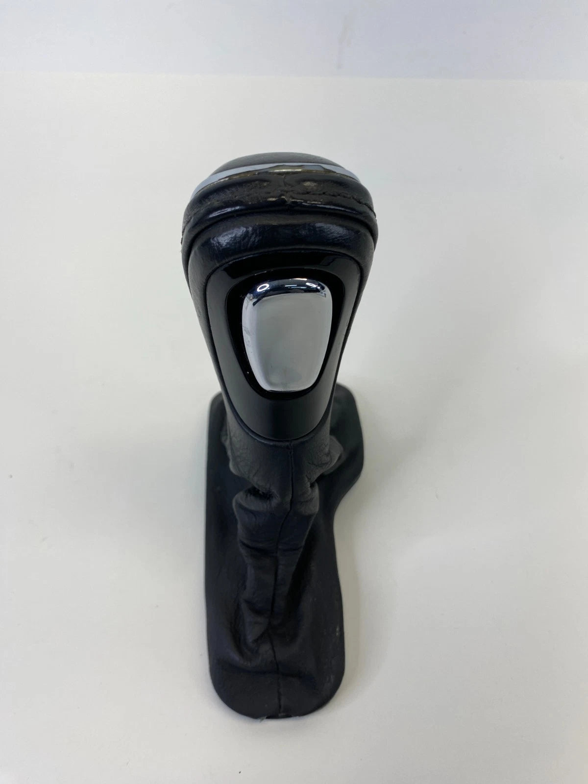 2014-2019 CADILLAC ATS A/T SHIFT SHIFTER KNOB & BOOT BEZEL OEM