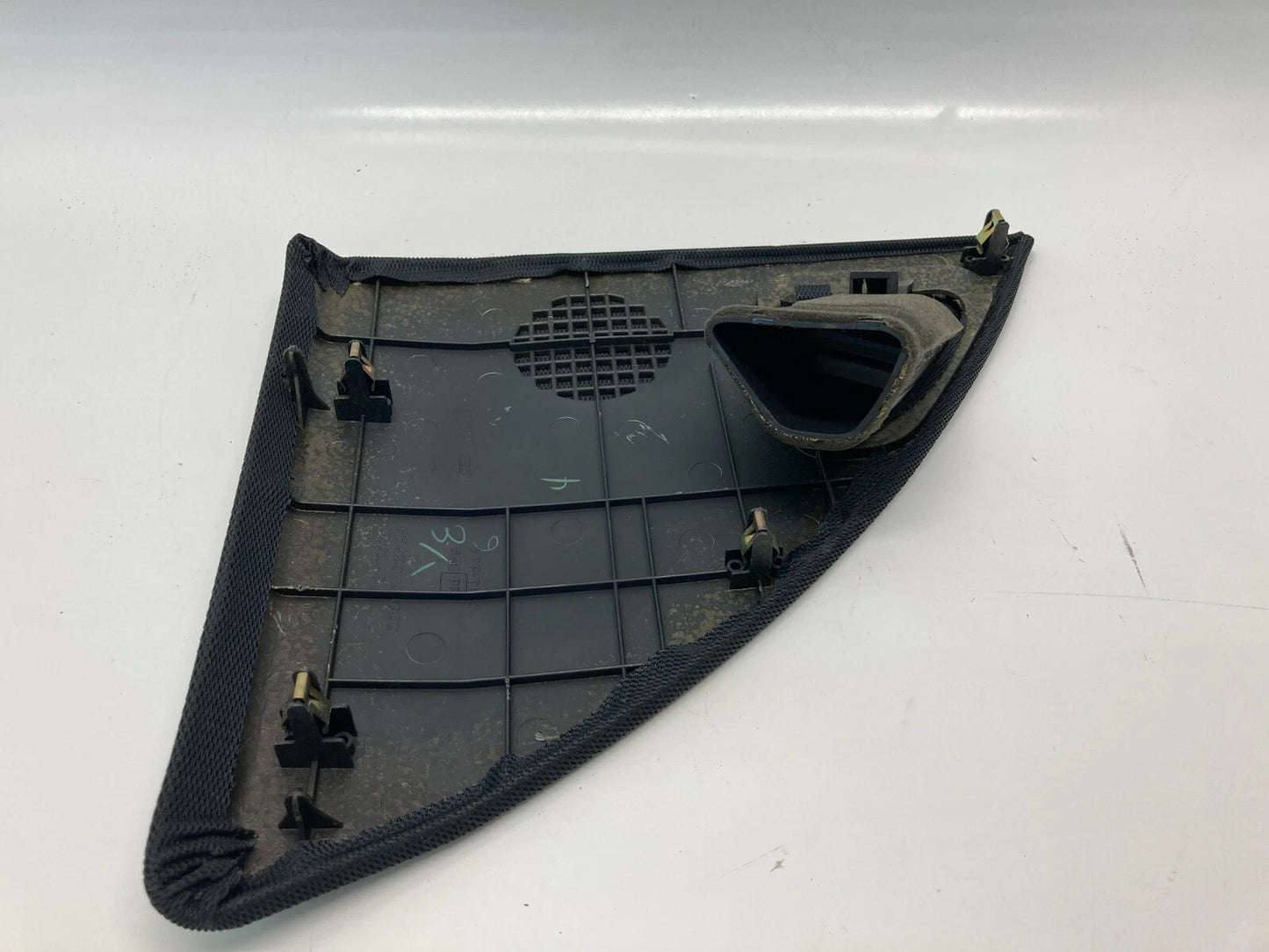 03-07 NISSAN MURANO RIGHT SIDE SPEAKER COVER PANEL W/ DASH AIR VENT 68420CA000