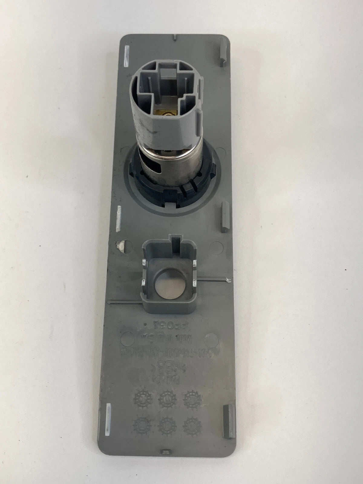 2009-2019 FORD FLEX CENTER CONSOLE LIGHTER BEZEL COVER 8A83-74045A06-AOW