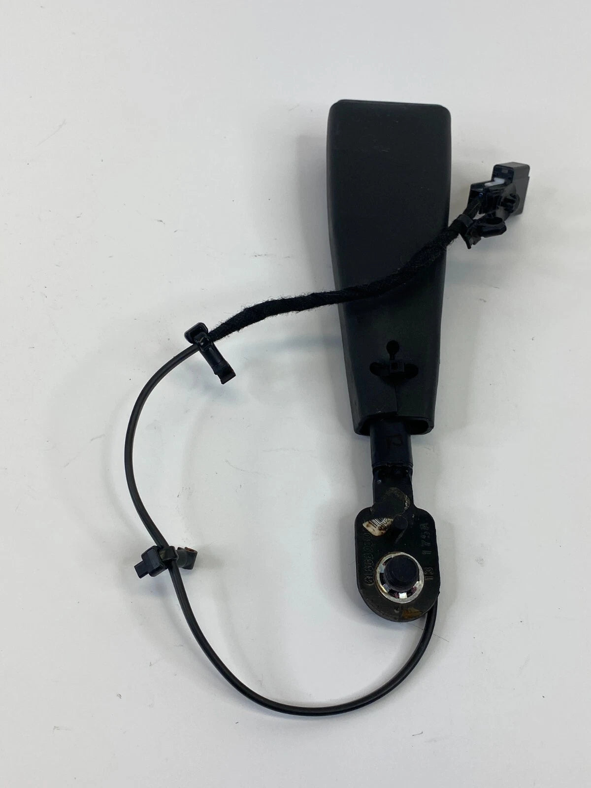 2011-2016 CHEVY CRUZE FRONT RIGHT PASSENGER SIDE SEAT BELT BUCKLE 618680800 OEM