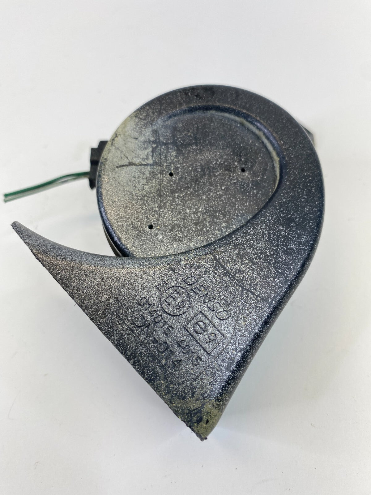 2002-2017 Toyota Camry Low Horn Tone Pitch Alarm Siren Signal 86520-AA010 OEM