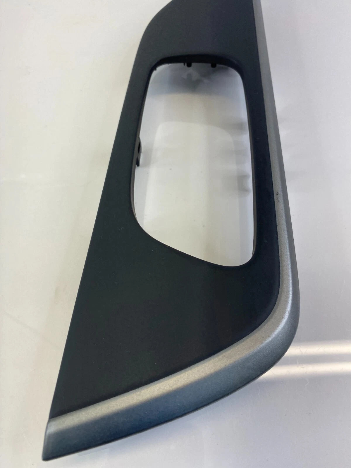 13-18 NISSAN ALTIMA SEDAN REAR LEFT SIDE DOOR INNER HANDLE BEZEL TRIM 82965-3T