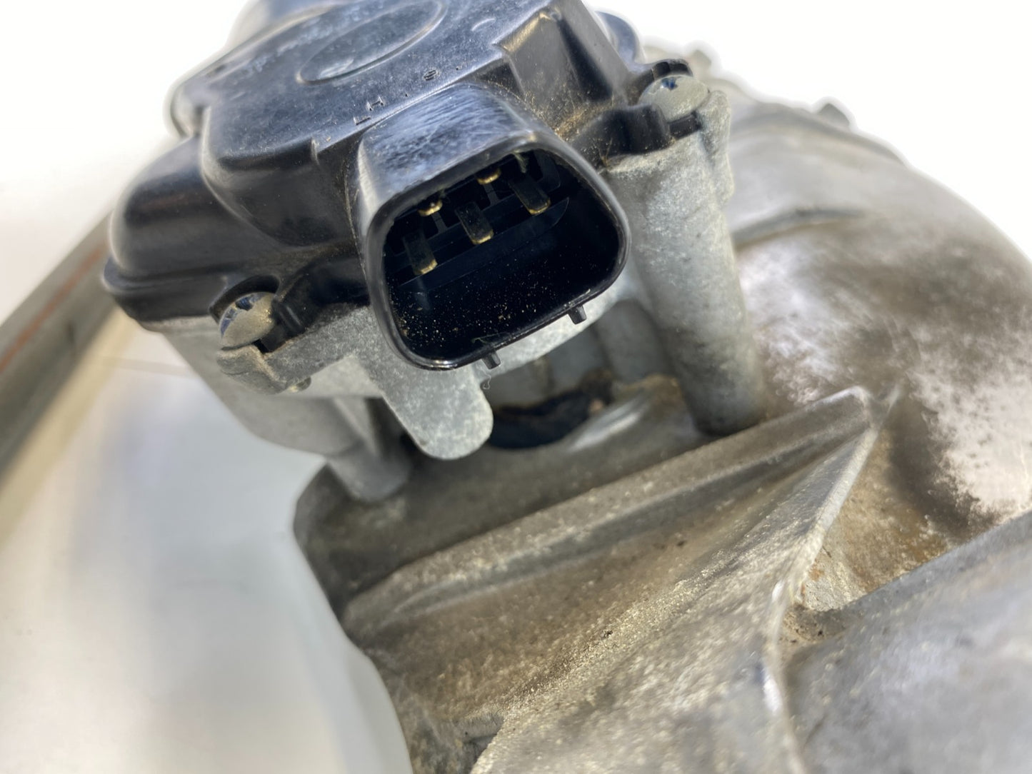 2005 2006 2007 Honda Odyssey Front Windshield Wiper Motor w/ Linkage OEM