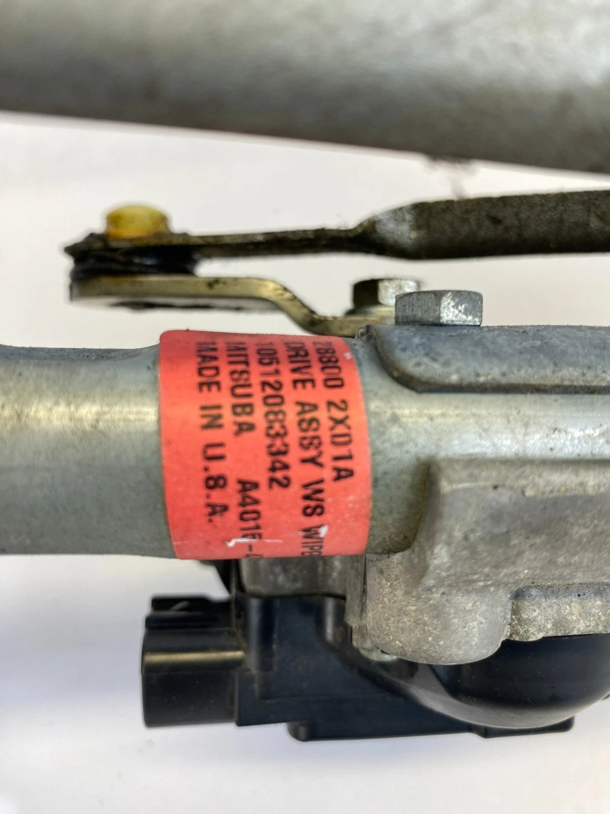 2007-2012 NISSAN ALTIMA SEDAN FRONT WINDSHIELD WIPER MOTOR W/ LINKAGE 288002XD1A