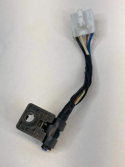 2007-2010 HYUNDAI ELANTRA SEDAN REAR RIGHT TAIL LIGHT TAILLIGHT WIRING CONNECTOR