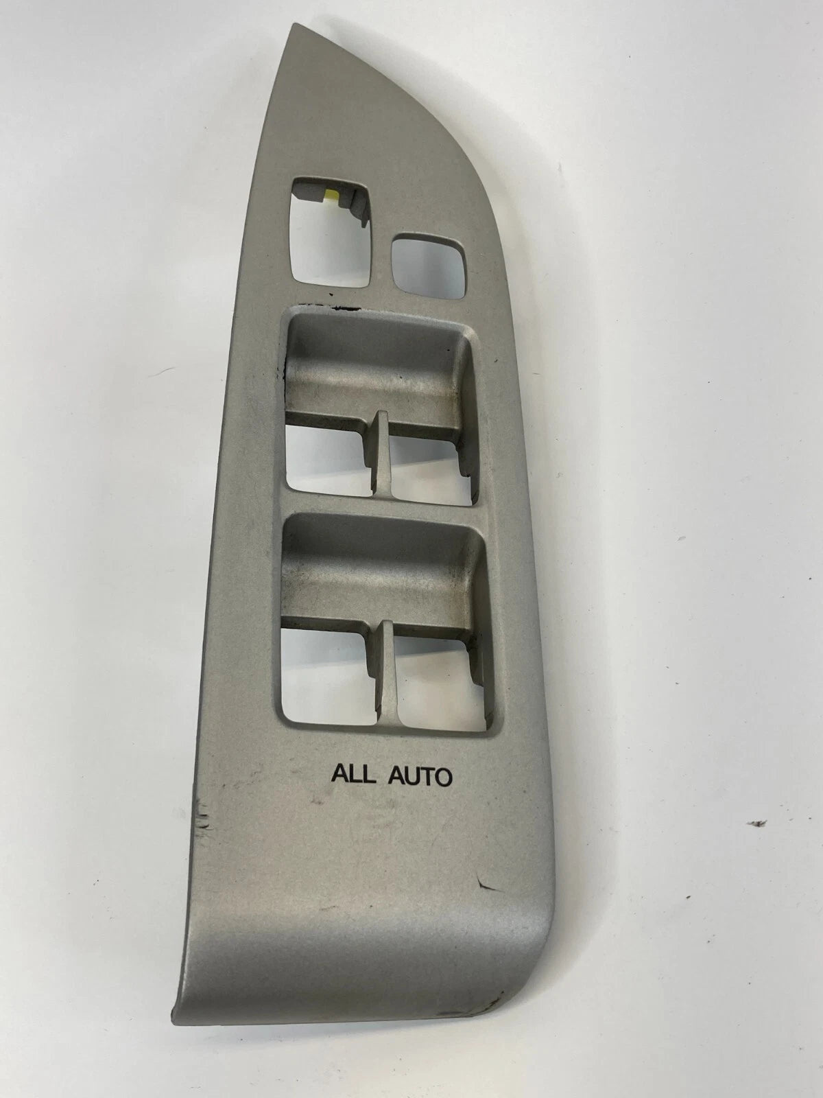 2004-2006 LEXUS RX330 FRONT LEFT DOOR MASTER WINDOW SWITCH BEZEL TRIM 742400E010