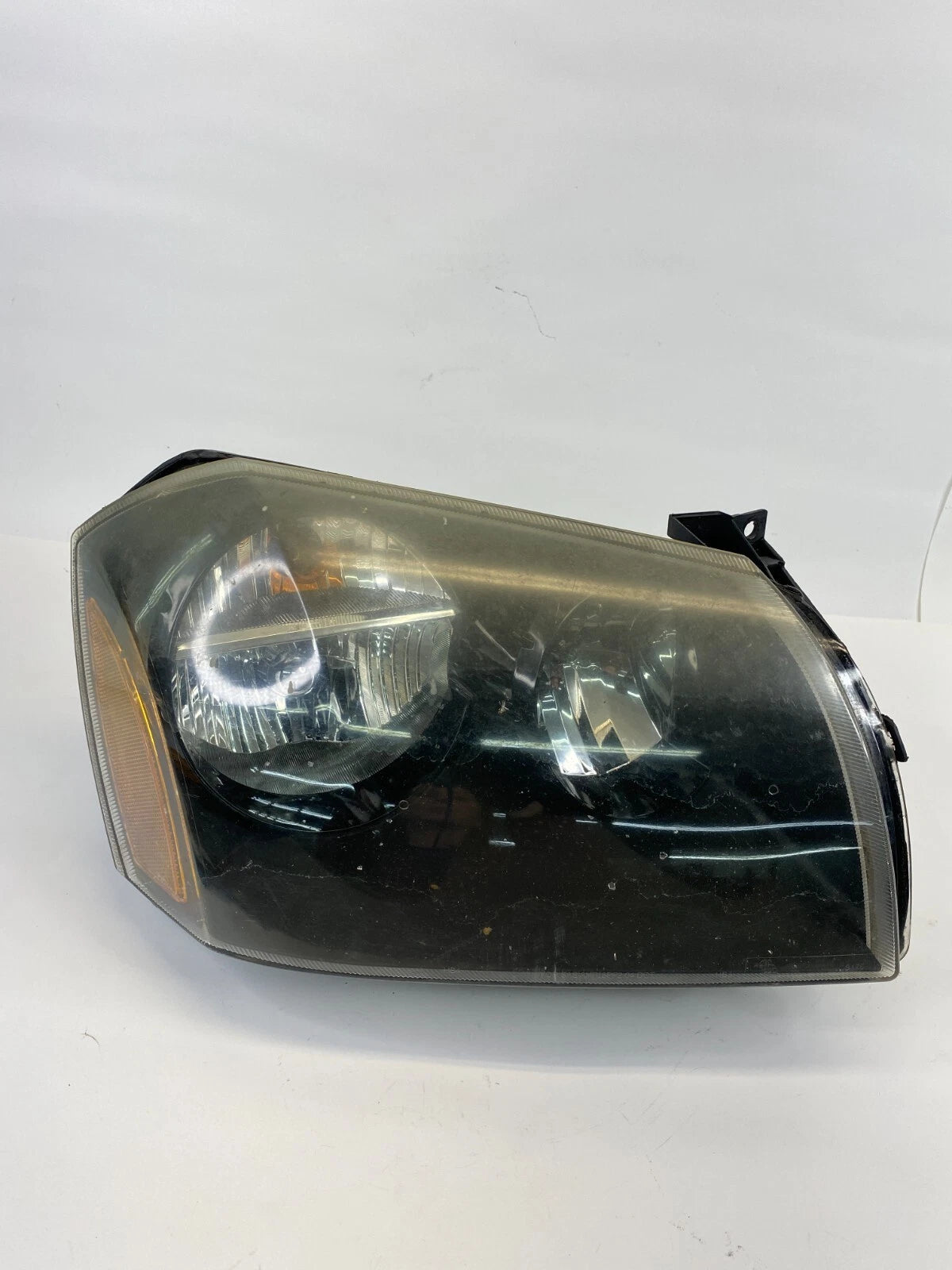 2005-2007 DODGE MAGNUM FRONT RIGHT PASSENGER SIDE HEADLIGHT HEADLAMP ASEMBLY OEM