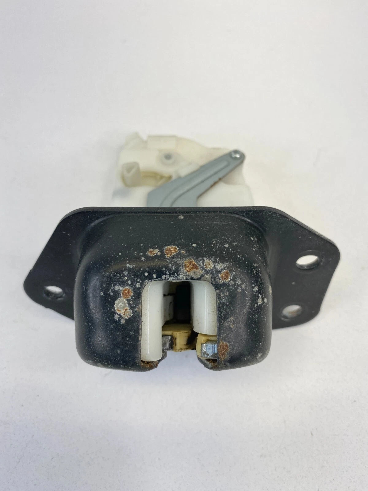 2008-2013 Nissan Rogue 14-15 Rogue Select Rear Trunk Lock Latch Actuator OEM