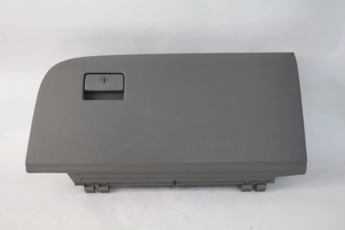 2011-2014 TOYOTA SIENNA DASH GLOVE BOX STORAGE COMPARTMENT 55552-08020 OEM