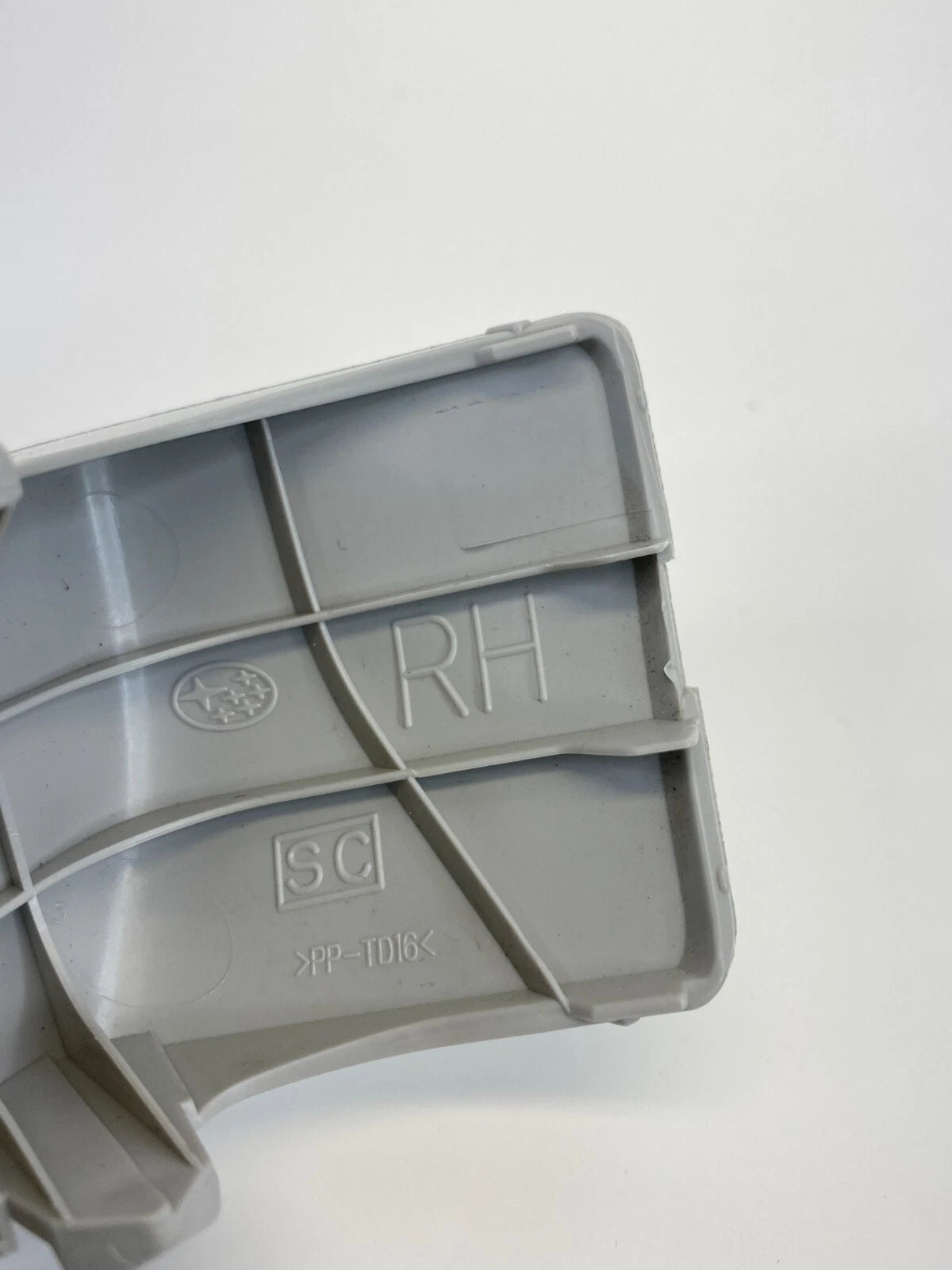 2009-2013 SUBARU FORESTER REAR QUARTER PANEL RIGHT SIDE UPPER CAP COVER TRIM