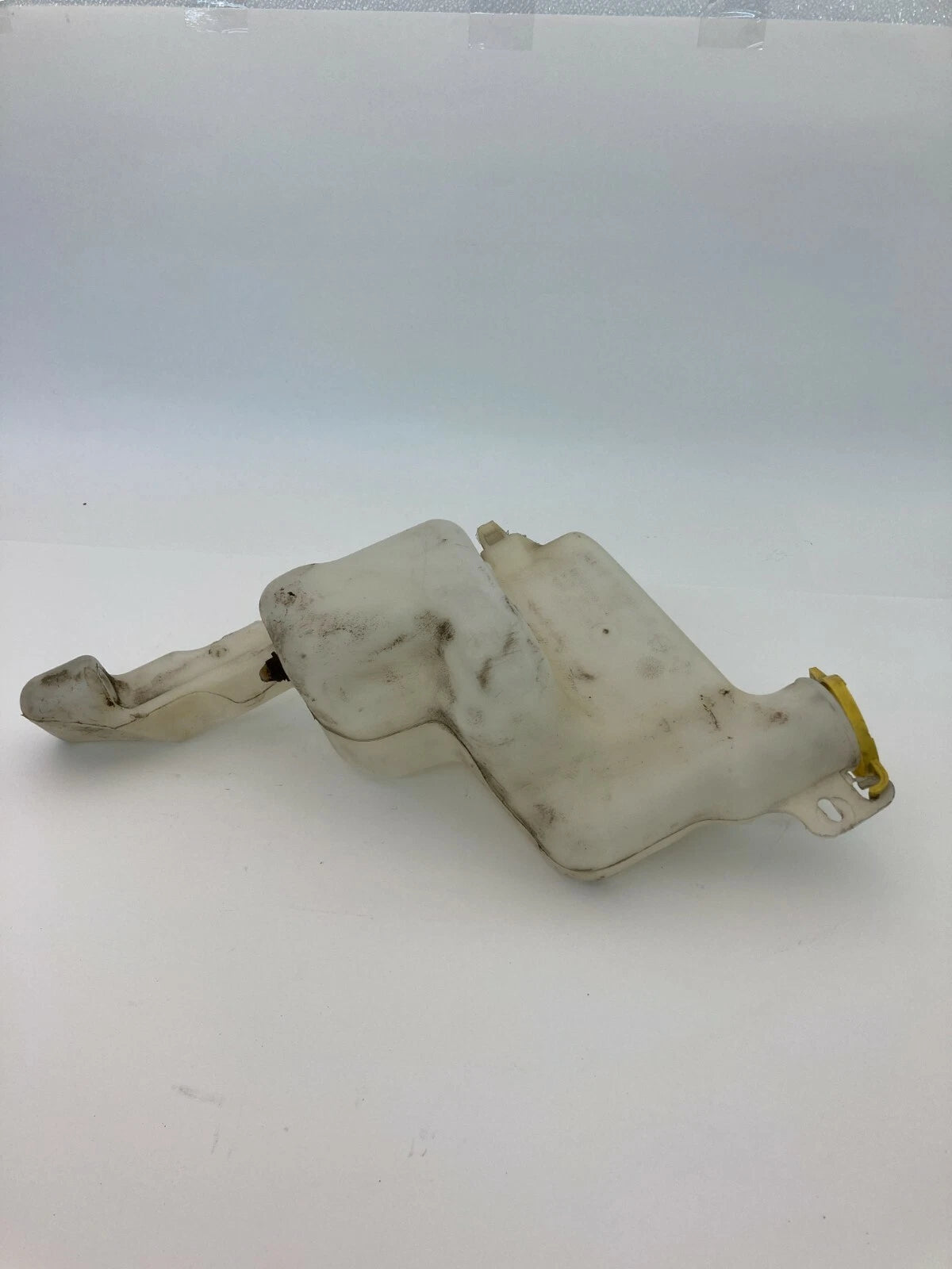 2007-2017 JEEP COMPASS WINDSHIELD WASHER RESERVOIR TANK W/ CAP LID COVER OEM