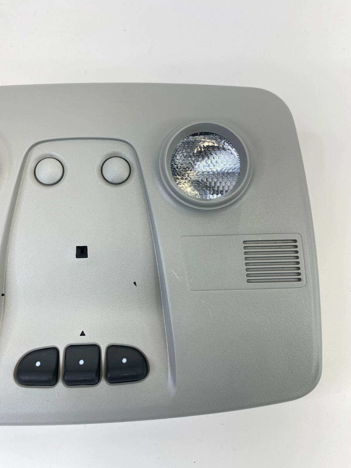 2009-2017 CHEVROLET TRAVERSE OVERHEAD ROOF CONSOLE GRAY DOME LIGHT OEM