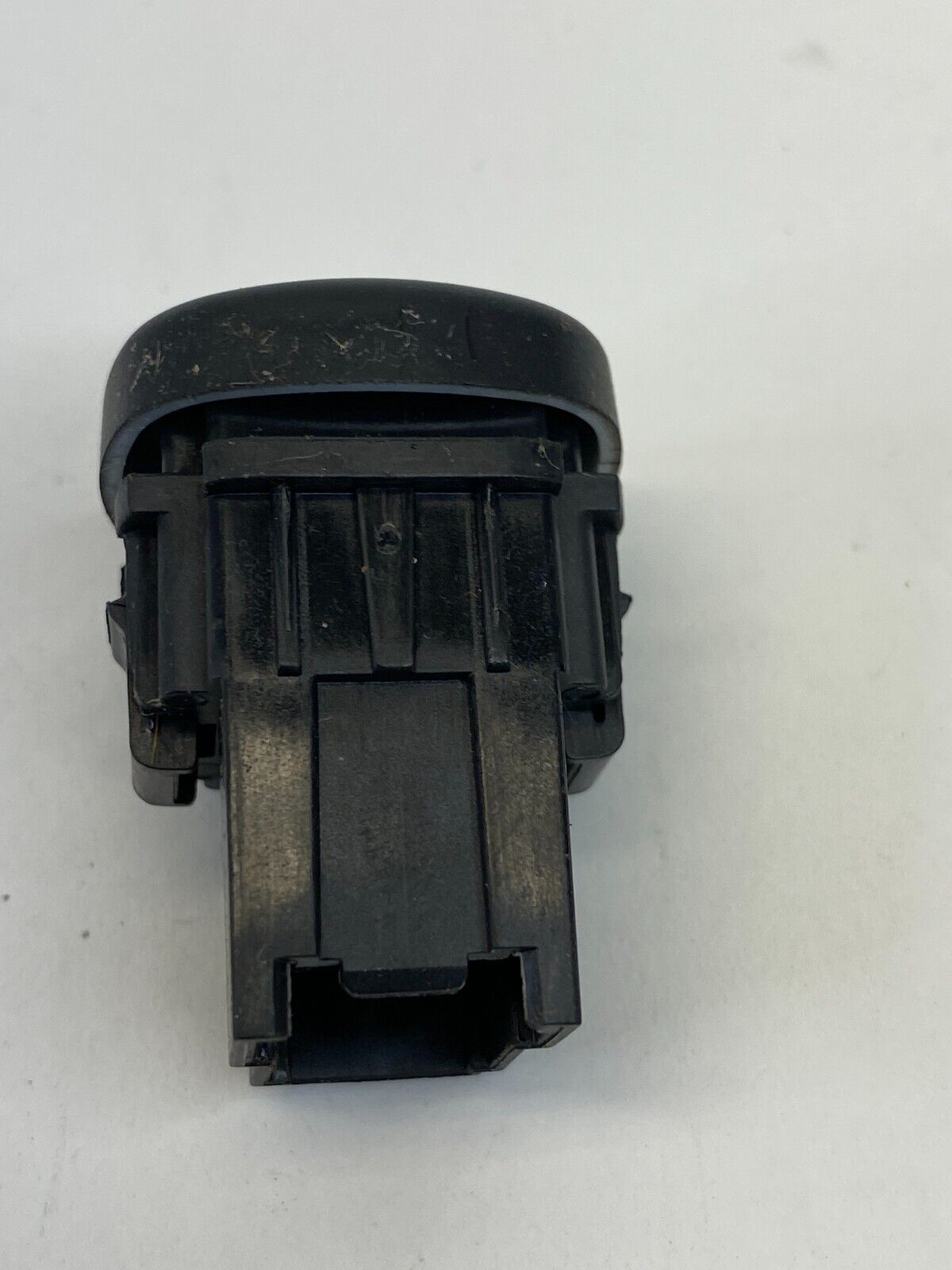 08-11 Ford Escape Ambient Courtesy Light Control Switch Button 8A8T-13D806-ABW