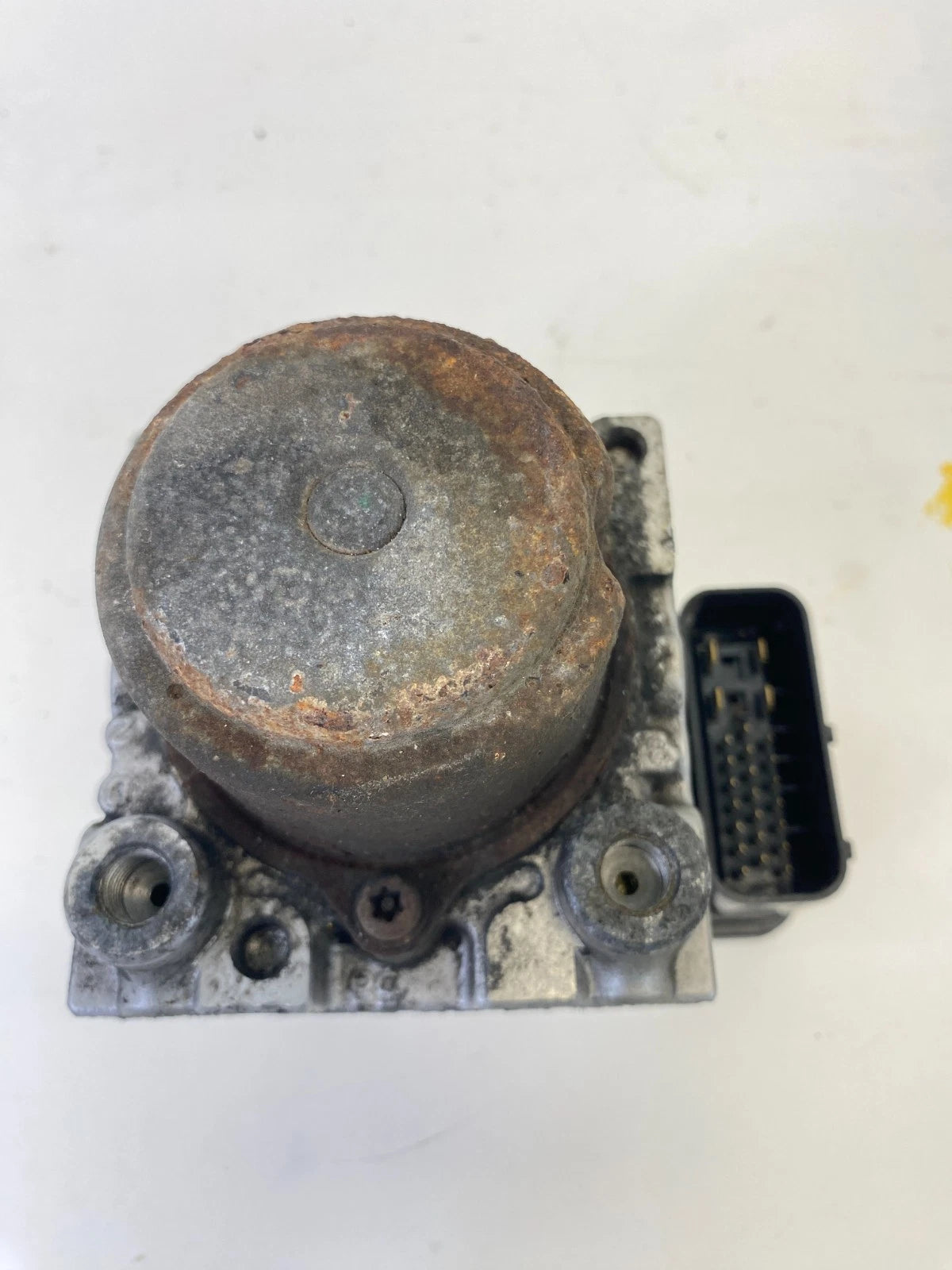 2007-2008 HONDA FIT ABS PUMP CONTROL MODULE ANTI-LOCK BRAKE ACTUATOR OEM