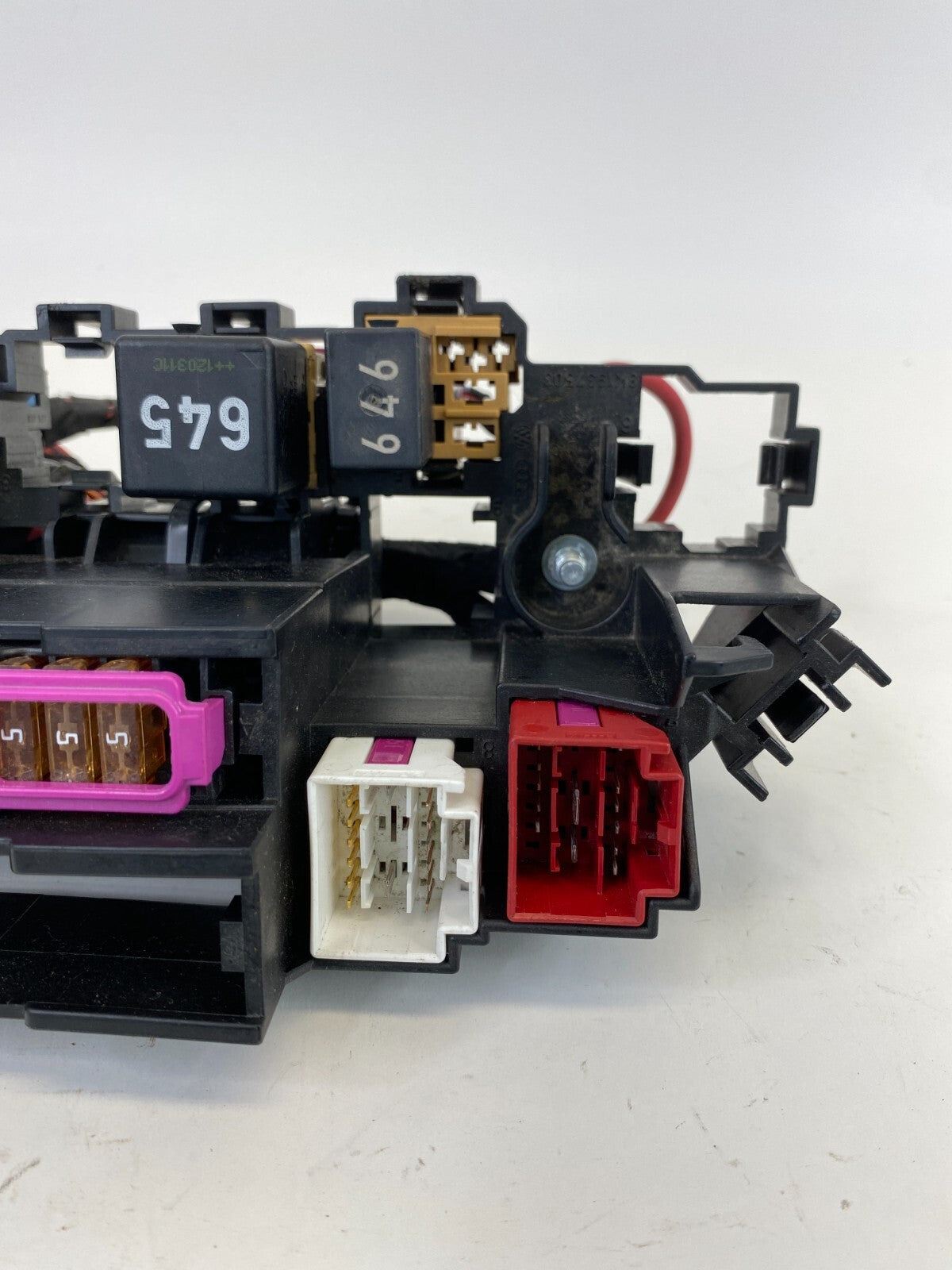 2009-2012 Audi A4 Quattro 2.0L MT Interior Fuse Box FuseBox Relay Module OEM