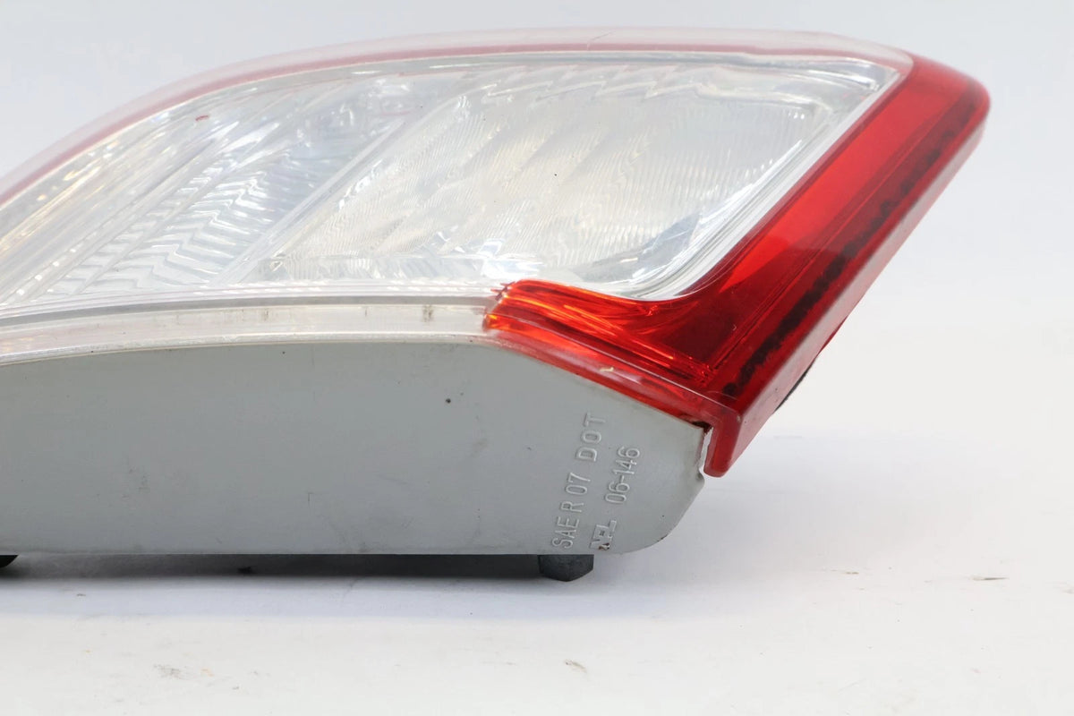 2010 2011 TOYOTA CAMRY HYBRID LEFT DRIVER SIDE TAIL LIGHT TAILLAMP INNER LED OEM