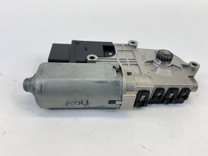 2012-2022 Volkswagen Passat Sedan Sunroof Sun Roof Motor Assembly 561959591 OEM