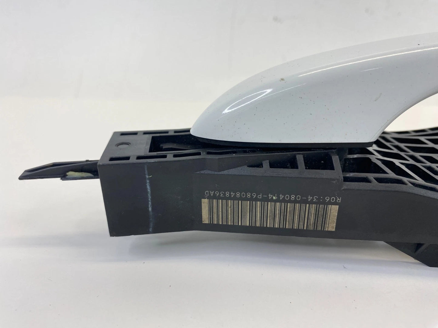 14-23 Cherokee/13-16 Dart Front Right Side Exterior Door Handle 68084836AA OEM