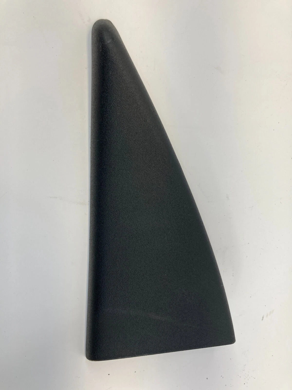 08-11 FORD FOCUS REAR RIGHT SIDE DOOR INTERIOR CORNER COVER TRIM 8S4354254K05ADW