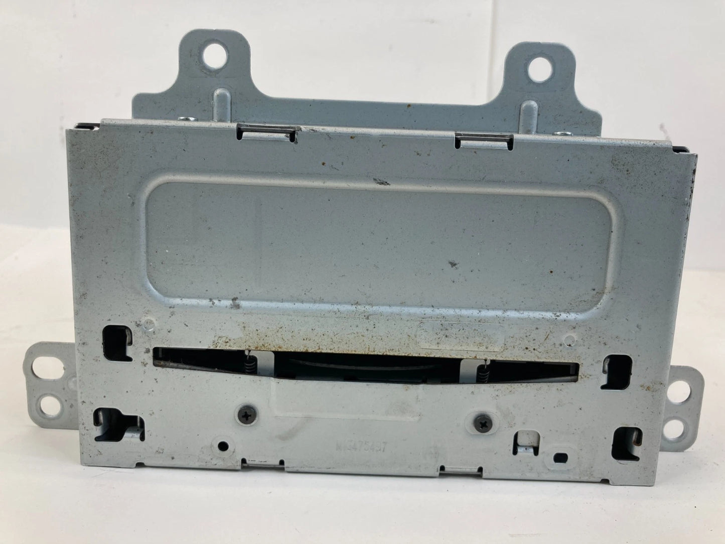 2011 11 GMC Terrain Buick Regal AM/FM Radio CD Disc Player Receiver 20983517 OEM