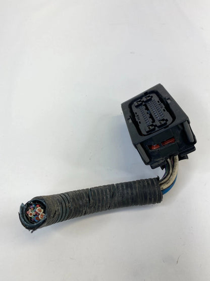 08 09 10 SCION XB ABS ANTI LOCK BRAKE PUMP PLUG CONNECTOR RELAY 82821-12570 OEM