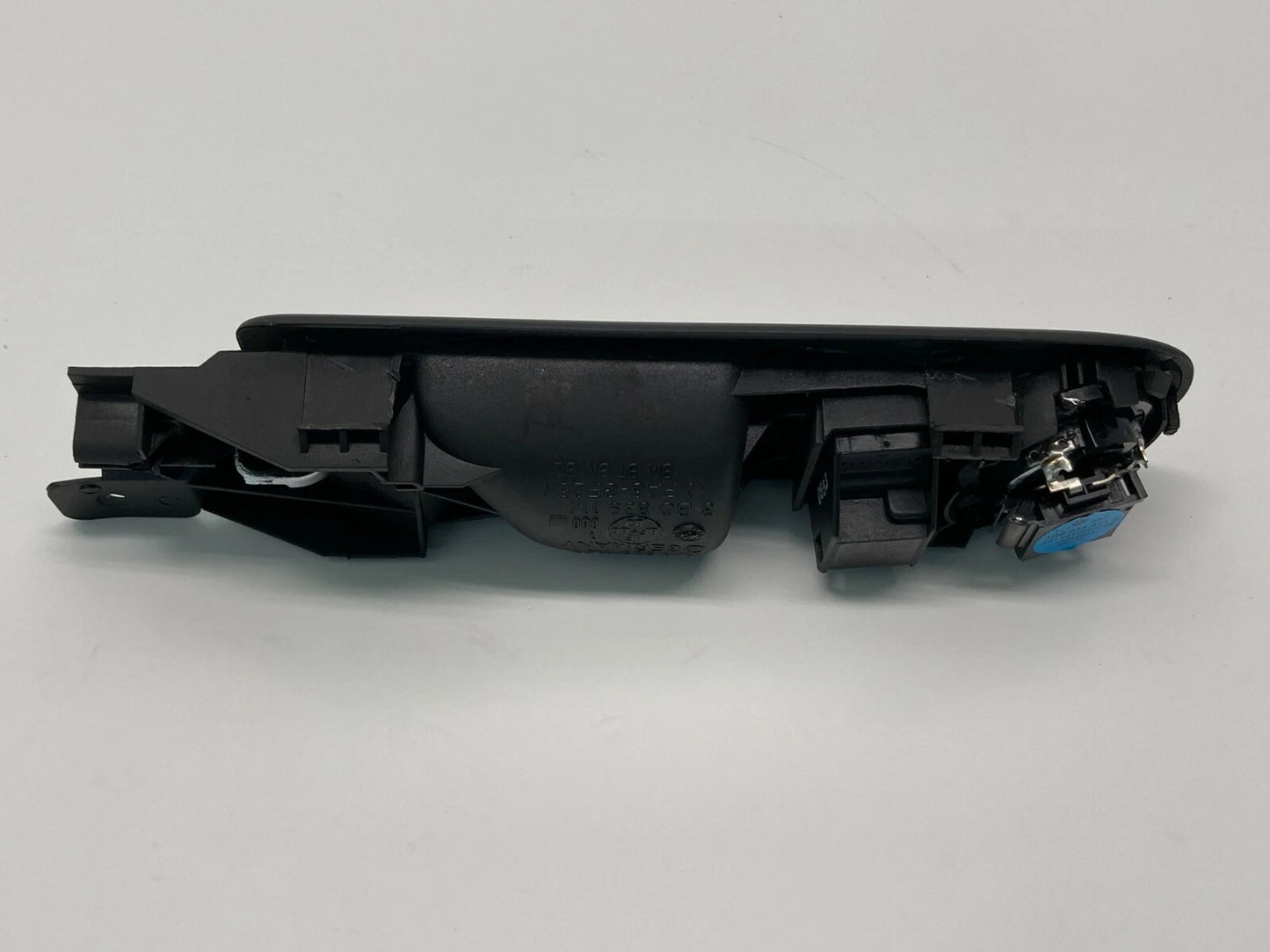 01-05 VOLKSWAGEN PASSAT REAR RIGHT SIDE INNER DOOR HANDLE W/ SPEAKER 3B0-839-114