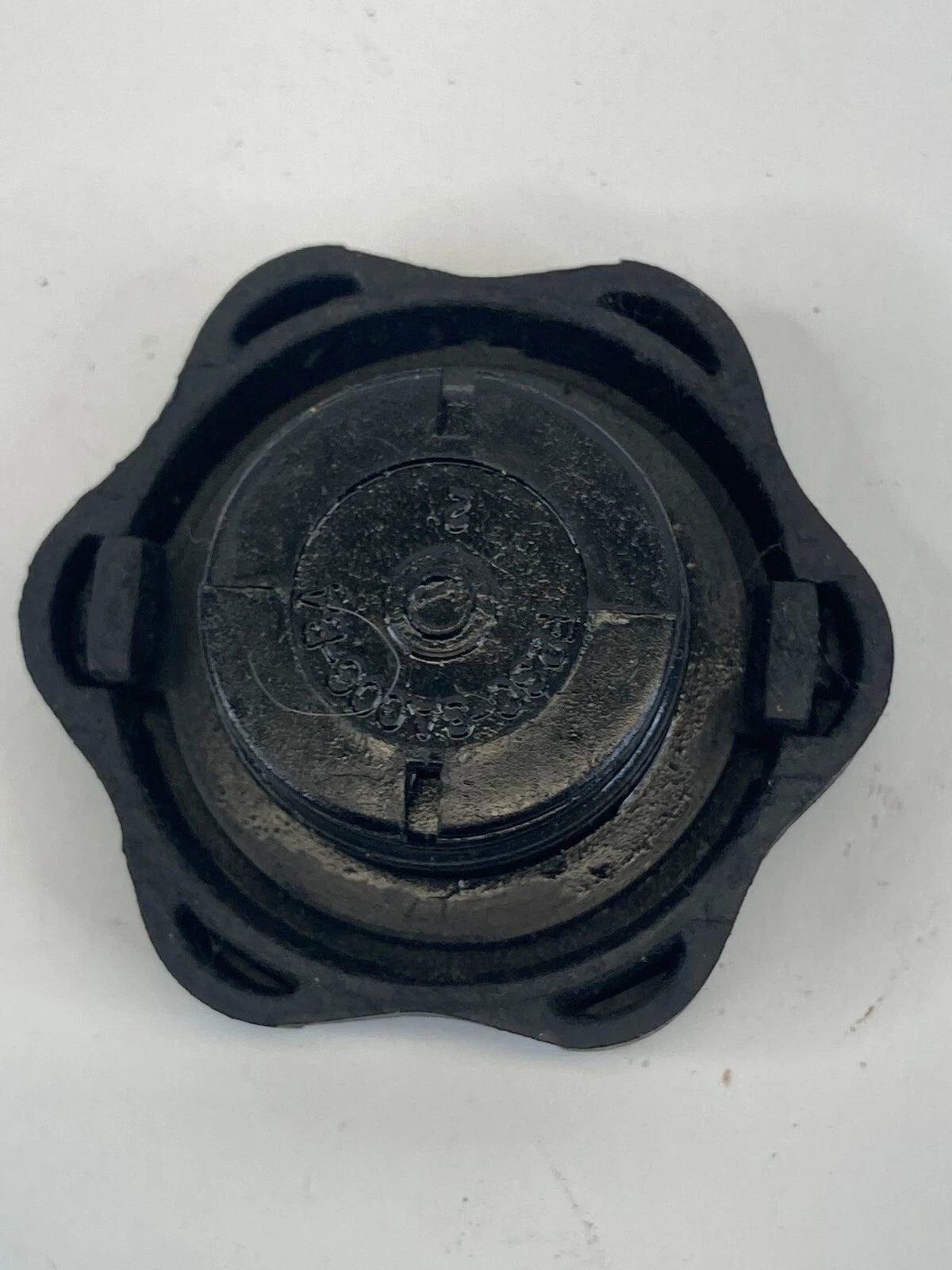 91-02 LINCOLN TOWN CAR POWER STEERING RESERVOIR FLUID TANK CAP LID COVER OEM