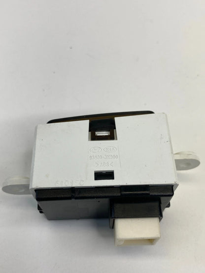 2006 2007 HYUNDAI SONATA DASH PASSENGER SEAT BELT REMINDER LIGHT 95930-3K500 OEM