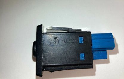 2003-2008 MAZDA 6 MAZDA6 TRUNK OPENER RELEASE BUTTON CONTROL SWITCH 15A257 OEM