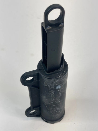 2012 13 14 15 16 17 2018 FORD FOCUS GLOVE BOX STORAGE DAMPER SUPPORT OEM