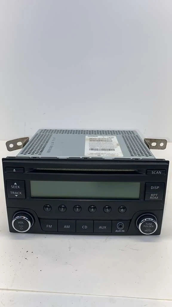 2014-2019 NISSAN VERSA NOTE RADIO RECEIVER UNIT AM/FM CD PLAYER 28185-3VY0A OEM