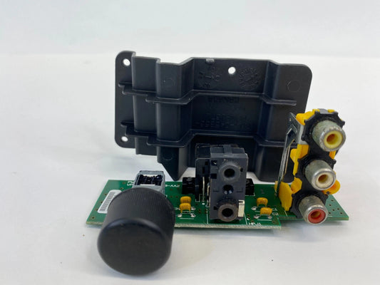 2002 02 HONDA ODYSSEY HEADPHONE JACK AUX AUXILIARY INPUT W/O COVER OEM